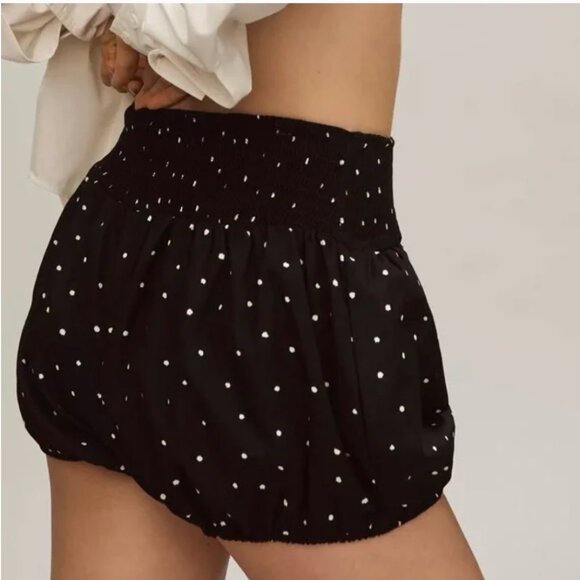 NWT Anthropologie | Maeve | Black Polka Dot Smocked Bloomer High Rise Short, M - Picture 2 of 7